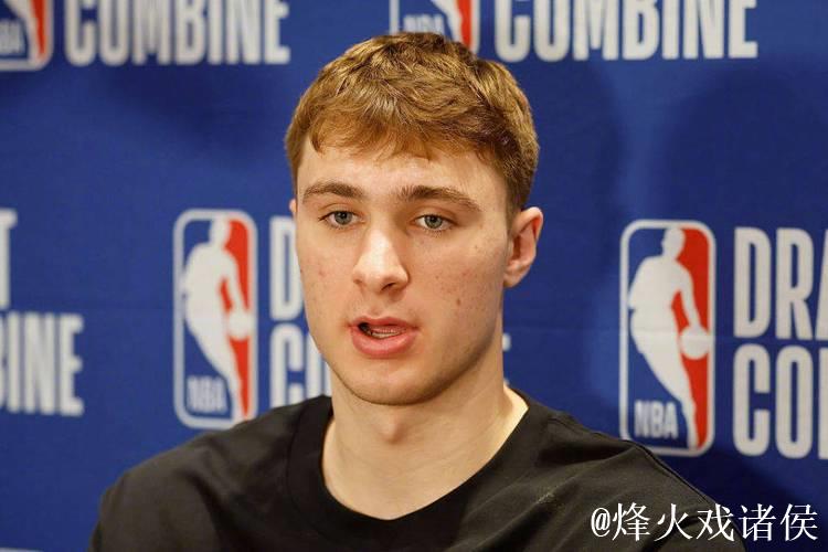 弗拉格创纪录 成NBA最年轻40+得分球员 弗拉格创纪录 成NBA最年轻40+得分球员